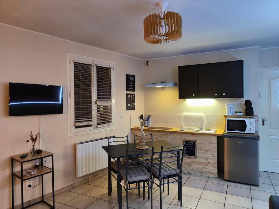 Appartement Gare Hyper Centre Ville Troyes Exteriör bild